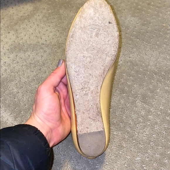Tan Tori Burch Flats - Picture 5 of 5